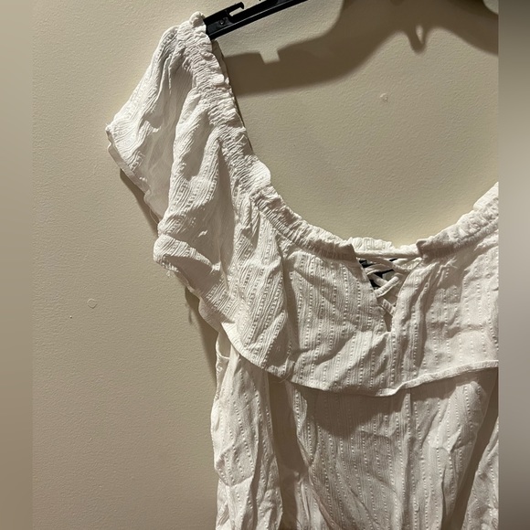 American Eagle White Crop Top - Picture 5 of 7